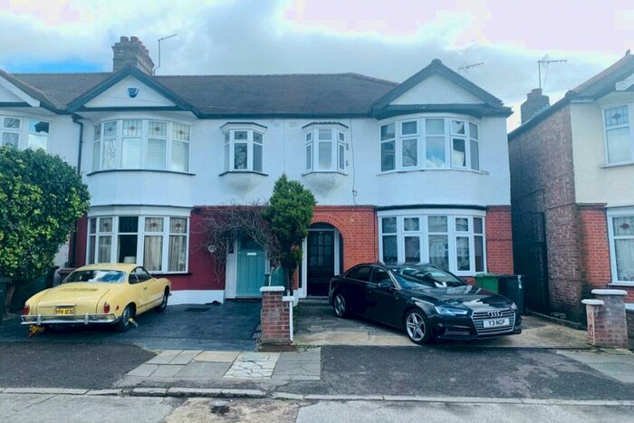 3 Bedroom House To Rent In Wadham Avenue, Walthamstow, London, E17