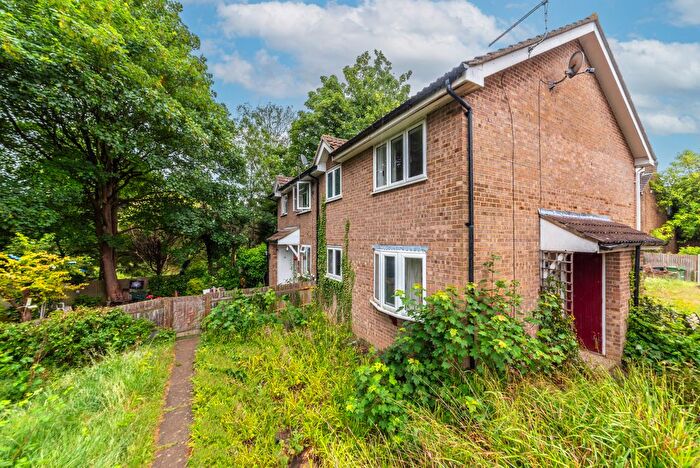 1 Bedroom End Of Terrace House For Sale In Sheridan Close, Maidstone, ME14