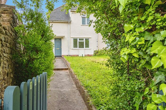 3 Bedroom End Of Terrace House For Sale In London Road, Chippenham, SN15