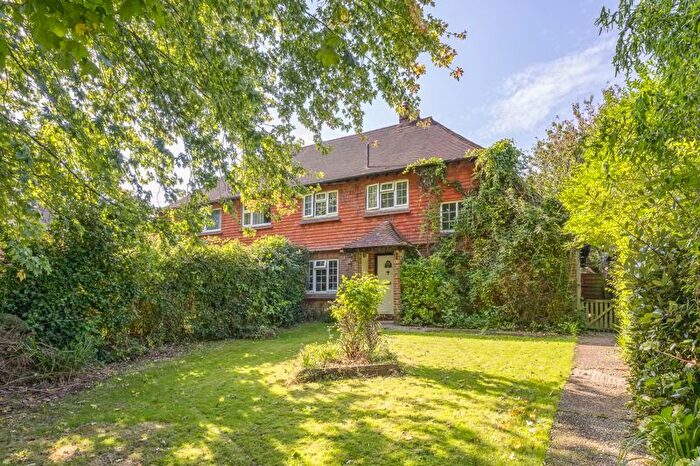 4 Bedroom Semi-Detached House For Sale In School Lane, Blackboys, Uckfield, TN22