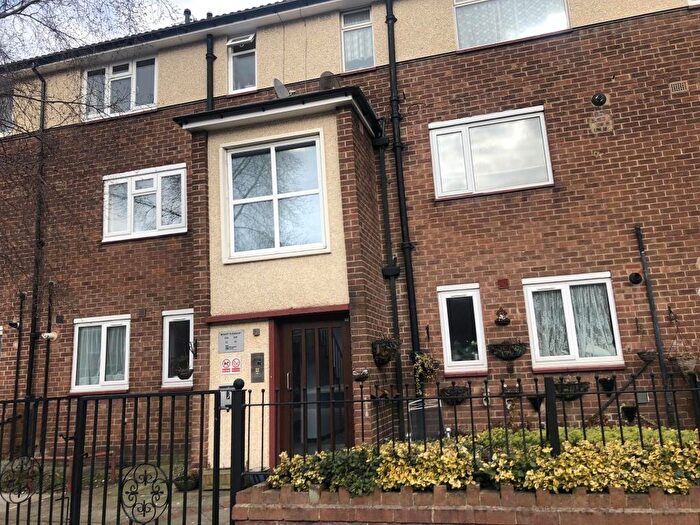 2 Bedroom Apartment To Rent In A, Mount Pleasant, Hazel Grove, SK7