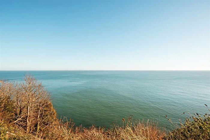 2 Bedroom Flat For Sale In Belle Vue Road, Swanage, BH19