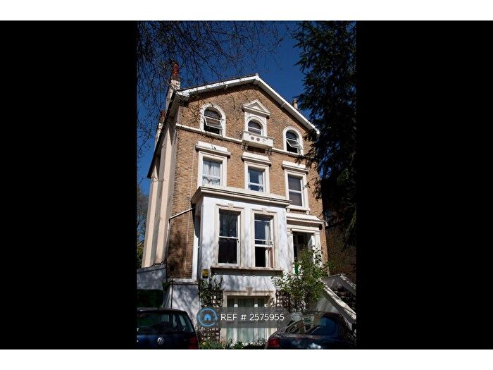 1 Bedroom Flat To Rent In Hamlet Road, London, SE19