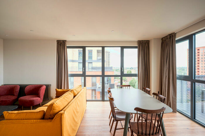 3 Bedroom Flat To Rent In The Sessile, Ashley Road, London, N17