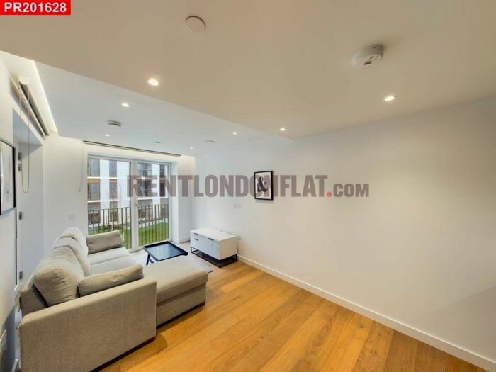 1 Bedroom Flat To Rent In Phoenix Place, London, WC1X