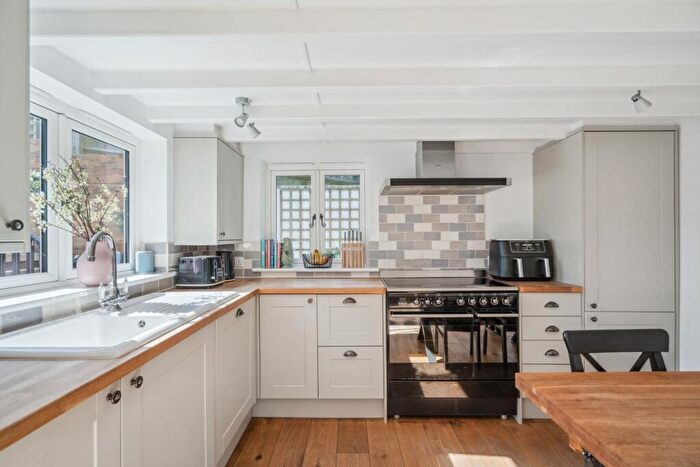 3 Bedroom End Of Terrace House For Sale In Stowhill, Childrey, OX12