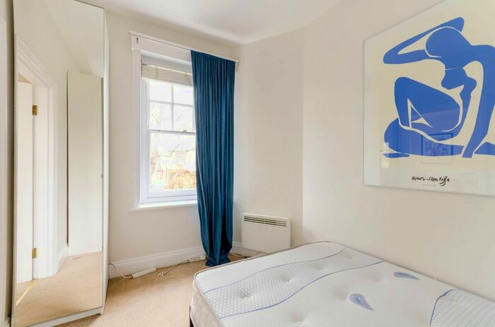 1 Bedroom Flat To Rent In Richmond Road, North Kingston, Kingston Upon Thames, KT2