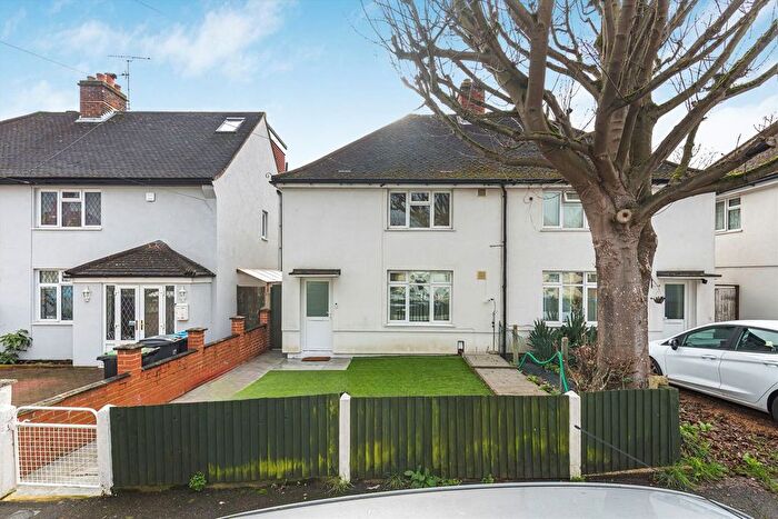 3 Bedroom Semi Detached House To Rent In Rosebery Road, Kingston Upon Thames, KT1