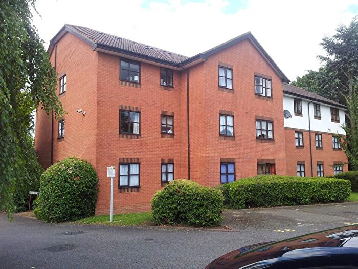 Studio To Rent In Argyle Court, King Georges Avenue, Watford, WD18