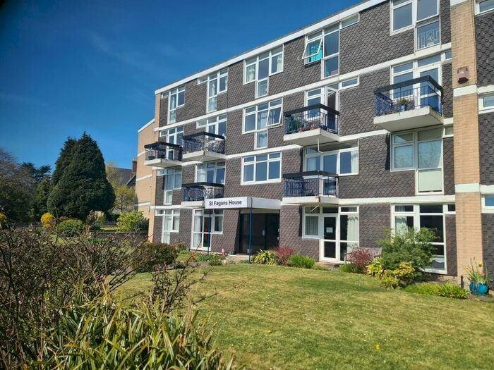 2 Bedroom Flat To Rent In St Fagans House, Bradford Place, Penarth, CF64