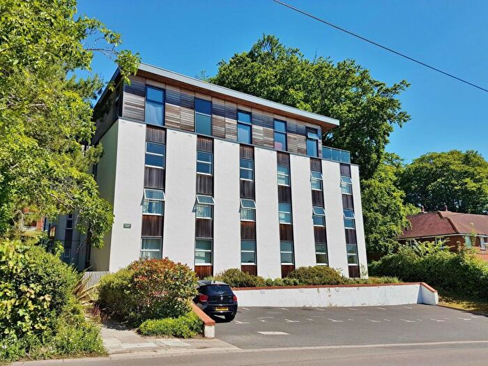 1 Bedroom Flat To Rent In Winchester, SO22