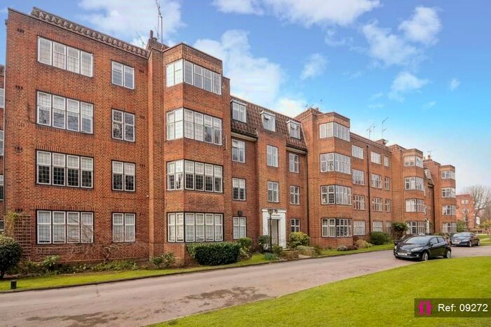 2 Bedroom Flat To Rent In Portsmouth Road, London SW15