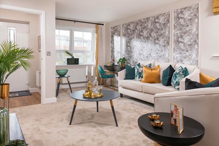 3 Bedroom Semi-Detached House For Sale In Whitechapel Road, Cleckheaton, West Yorkshire, BD19