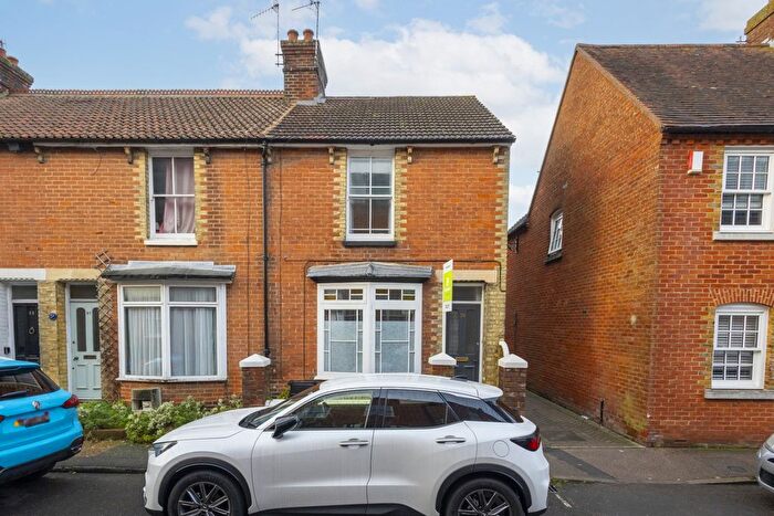3 Bedroom End Of Terrace House To Rent In St Peters Lane, Canterbury, Kent, CT1