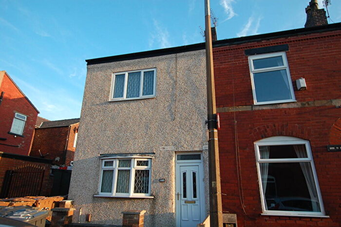 3 Bedroom End Of Terrace House To Rent In Buchanan Street, Swinton, Manchester, M27