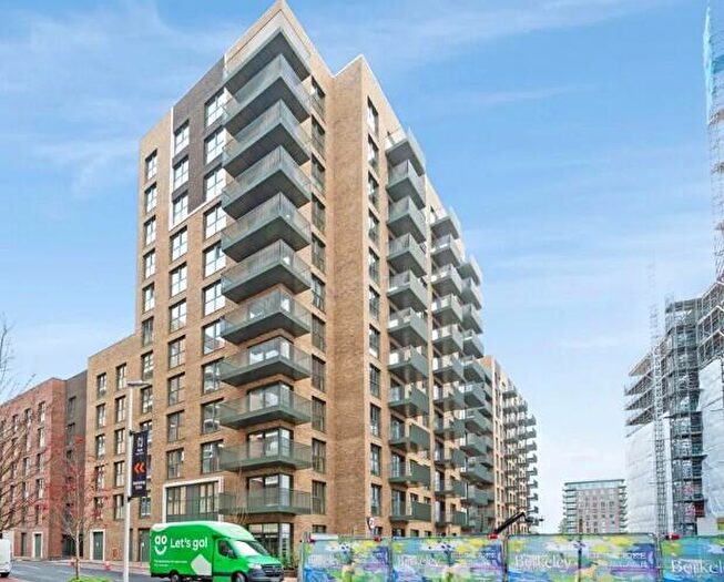 1 Bedroom Apartment To Rent In Batchford House, Moorehead Way, Kidbrooke Village, SE3
