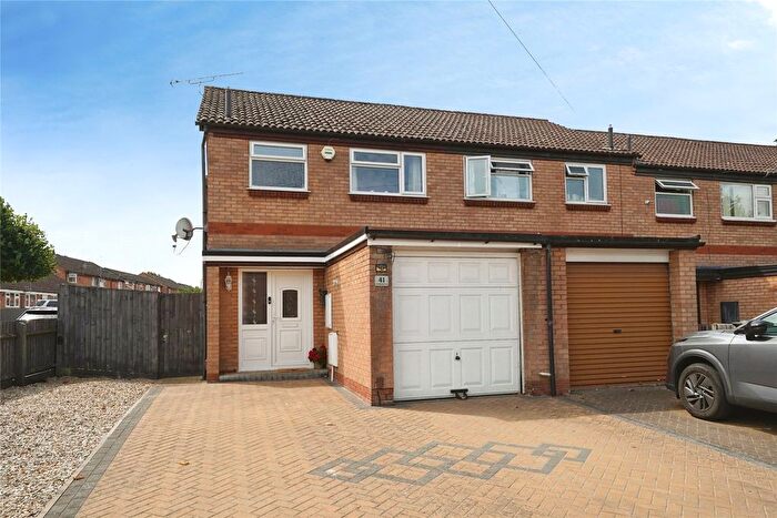 3 Bedroom End Terrace House For Sale In Overbrook Road, Hardwicke, Gloucester, Gloucestershire, GL2