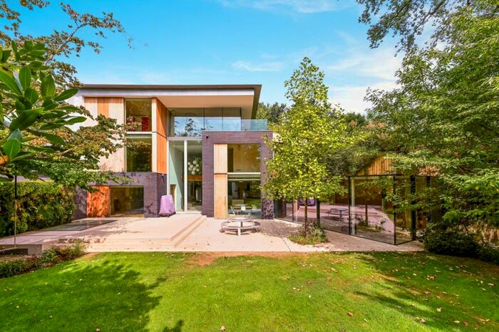 6 Bedroom Detached House To Rent In College Road London, SE21