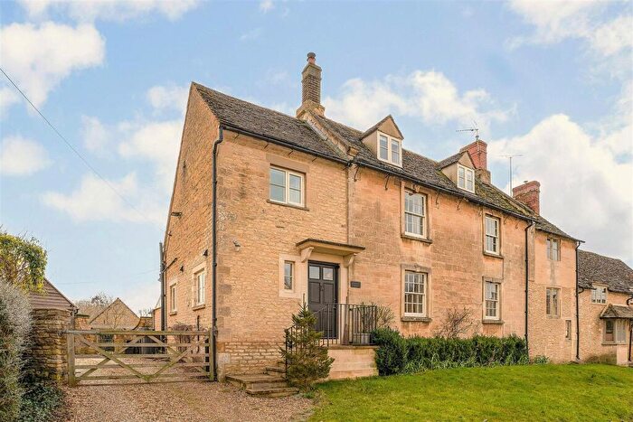 4 Bedroom Country House For Sale In Filkins, Oxfordshire, GL7