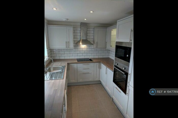 3 Bedroom Terraced House To Rent In Easton, Bristol, BS5