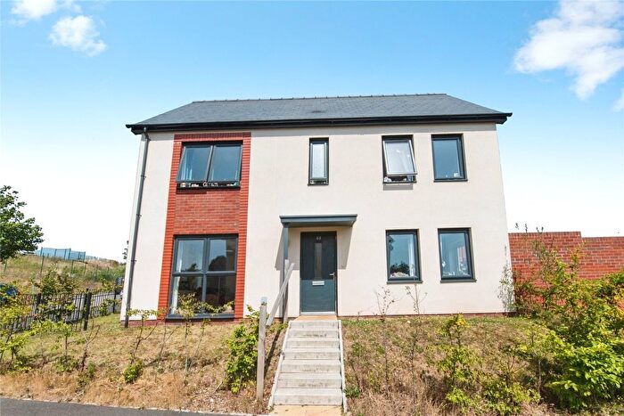 3 Bedroom Detached House For Sale In Garrison Road, Matford, Exeter, Devon, EX2