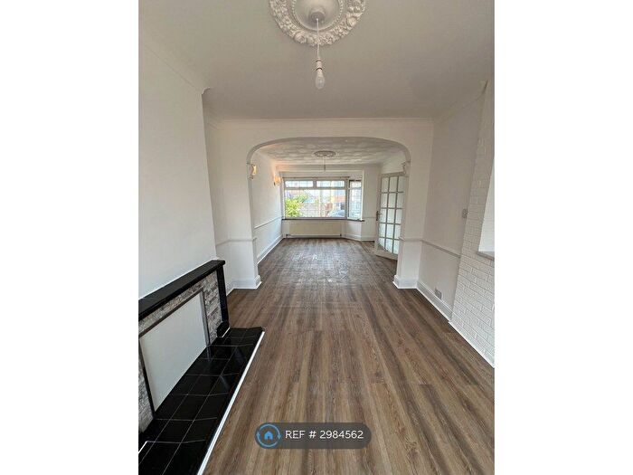 3 Bedroom Terraced House To Rent In Francis Road, Dartford, DA1