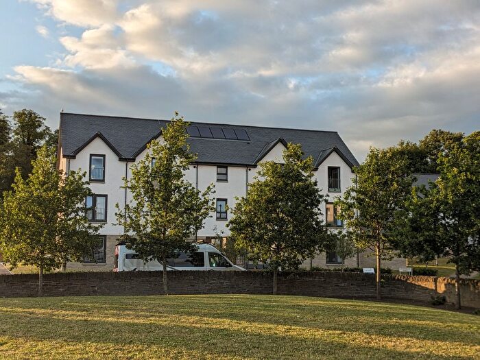 2 Bedroom Flat To Rent In Braes Of Gray Road, Dundee, DD2