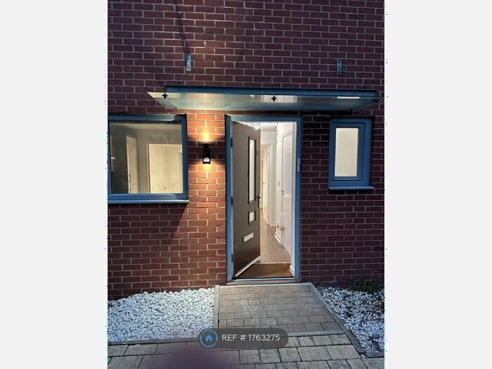 4 Bedroom End Of Terrace House To Rent In Shiers Avenue, Dartford, DA1