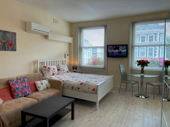 Studio To Rent In Cromwell Road, London, SW7