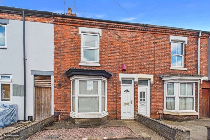 3 Bedroom Terraced House For Sale In Shobnall Street, Burton-On-Trent, DE14
