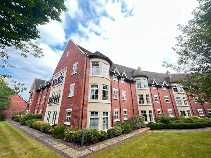 2 Bedroom Apartment To Rent In Blakemere Drive, Kingsmead, CW9