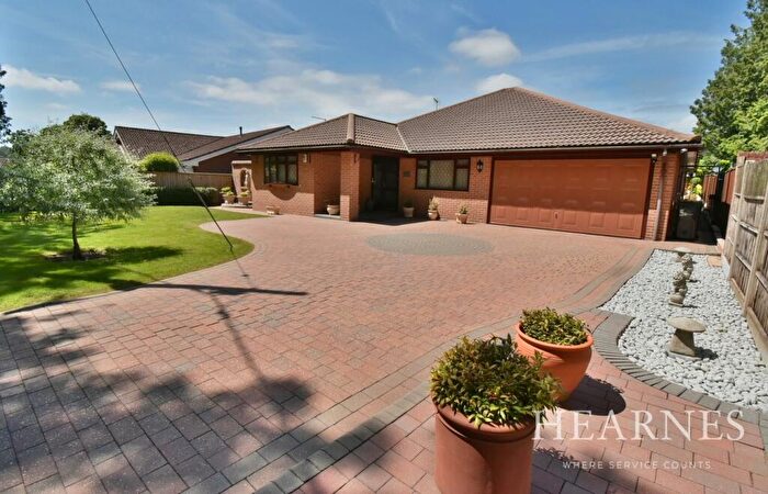 3 Bedroom Detached Bungalow For Sale In Beaufoys Avenue, Ferndown, BH22