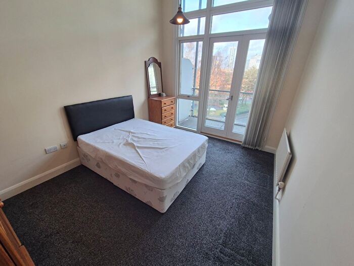 1 Bedroom Flat To Rent In Wheeleys Lane, Edgbaston, Birmingham, B15