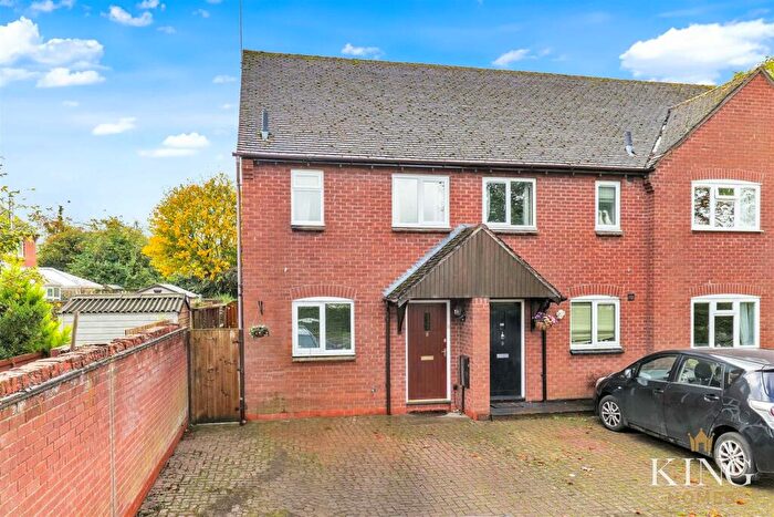 2 Bedroom End Of Terrace House For Sale In Holland Meadow, Welford On Avon, Stratford-Upon-Avon, CV37
