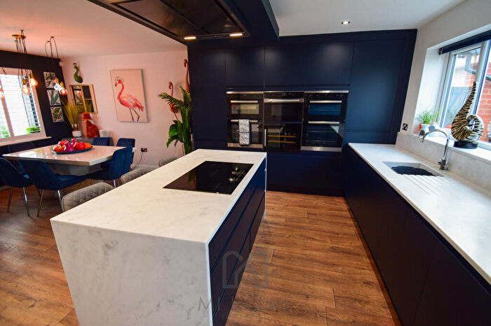 4 Bedroom Detached House For Sale In Goldfinch Drive, Clifton, Preston, PR4