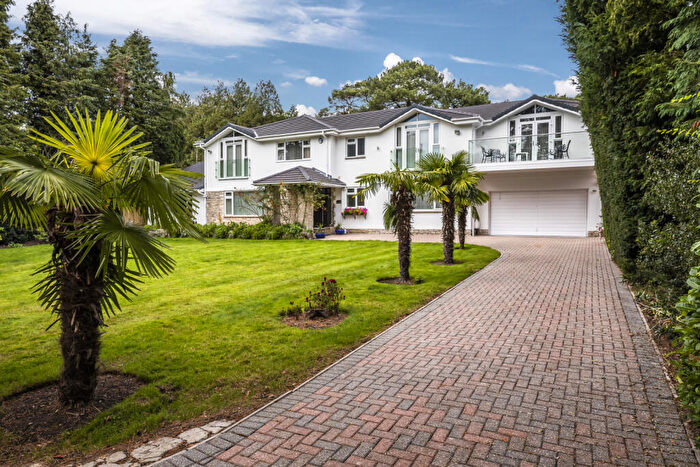 6 Bedroom Detached House For Sale In Spencer Road, Canford Cliffs, Poole, Dorset, BH13