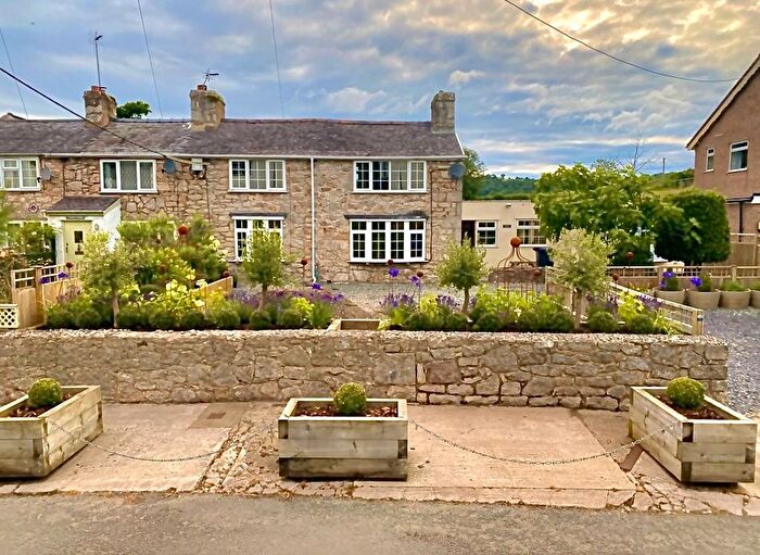 4 Bedroom End Of Terrace House For Sale In Glanwydden, Llandudno Junction, Conwy, LL31