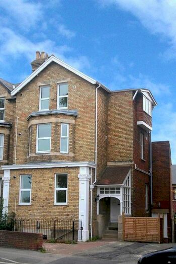 1 Bedroom Flat To Rent In Iffley Road, Oxford, OX4