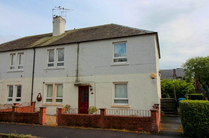 2 Bedroom Flat To Rent In Garvally Crescent, Alloa, FK10
