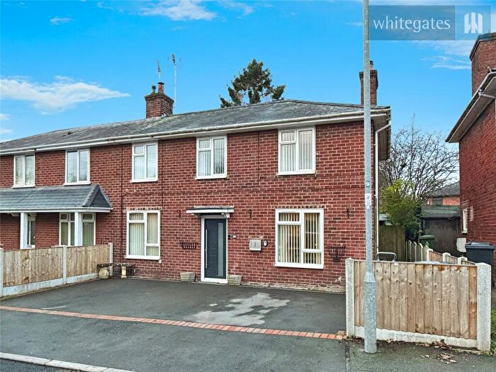 3 Bedroom Semi Detached House For Sale In Chestnut Avenue, Acton, Wrexham, LL12