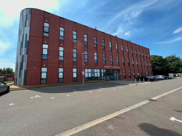 2 Bedroom Flat To Rent In Vicarage Farm Road, Peterborough, PE1