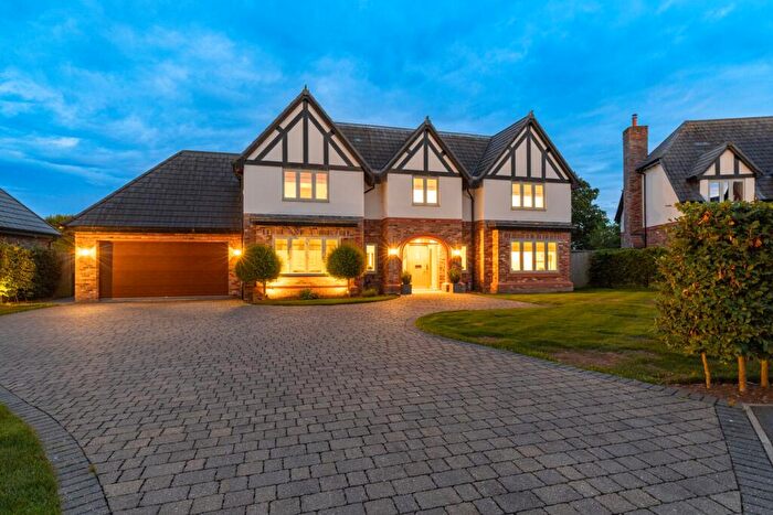 4 Bedroom Detached House For Sale In Grange Close, Bunbury, CW6