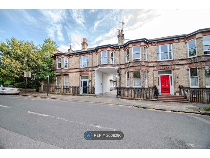 1 Bedroom Flat To Rent In Osmond Road, Hove, BN3