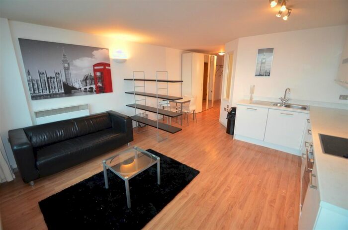 1 Bedroom Flat To Rent In Huntingdon Street, Nottingham, NG1