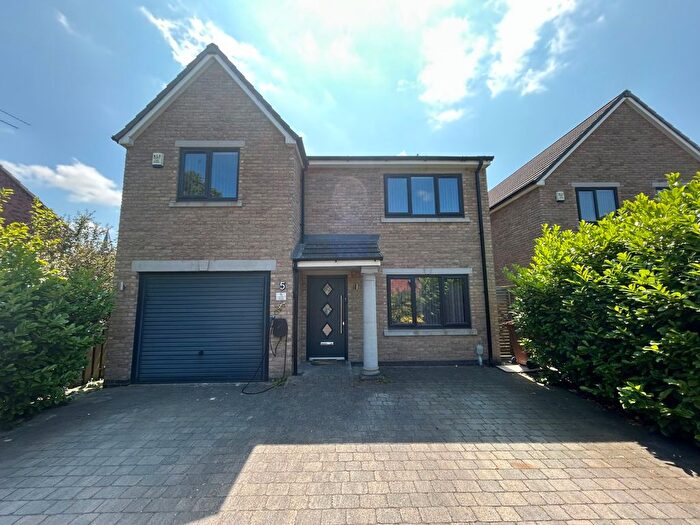 4 Bedroom Detached House To Rent In The Coachings, Cliff Road, Hessle, East Riding Of Yorkshi, HU13