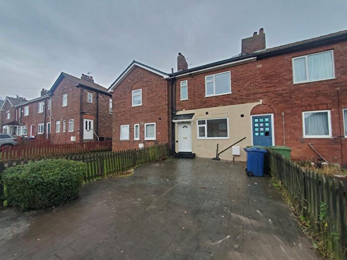 3 Bedroom Link Detached House To Rent In The Ridgeway, South Shields, NE34