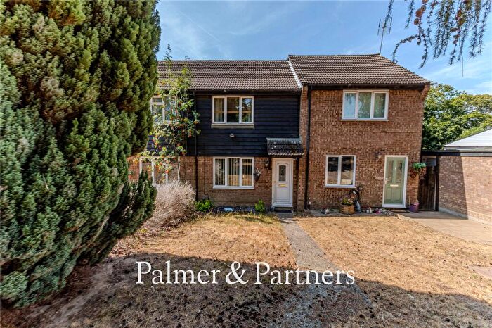 2 Bedroom Terraced House For Sale In Firtree Rise, Ipswich, Suffolk, IP8