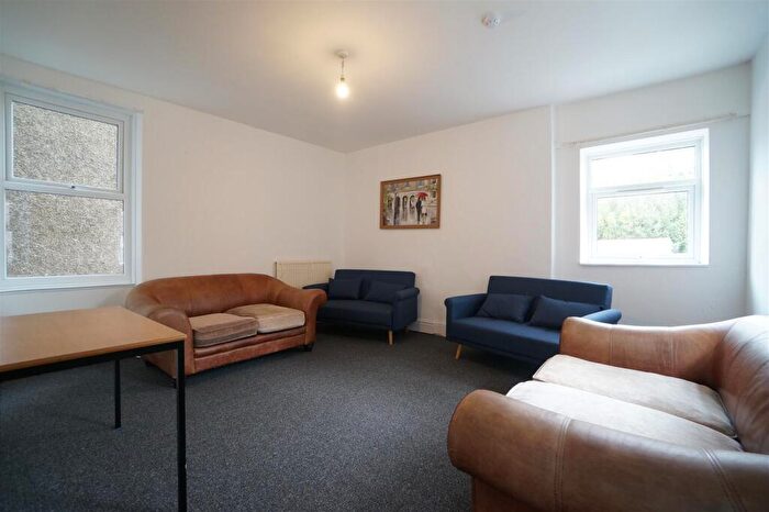 9 Bedroom House To Rent In Holyhead Road, Bangor, LL57