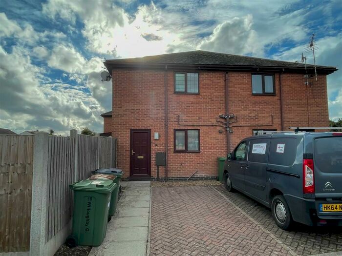 2 Bedroom Semi-Detached House To Rent In Willoughby Gardens, Leicester, LE3