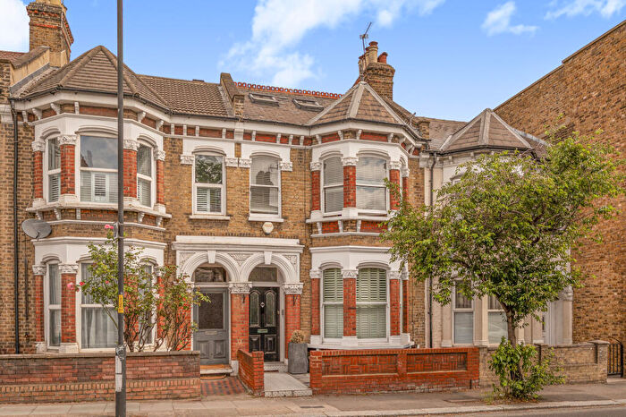 1 Bedroom Flat For Sale In East Dulwich Grove, East Dulwich, SE22